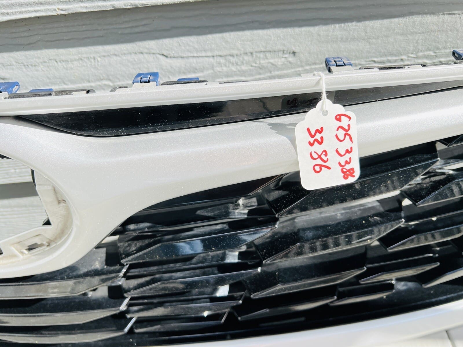 2020 2021 2022 2023 TOYOTA HIGHLANDER FRONT OEM GRILLE 53111OE250 - Image 4