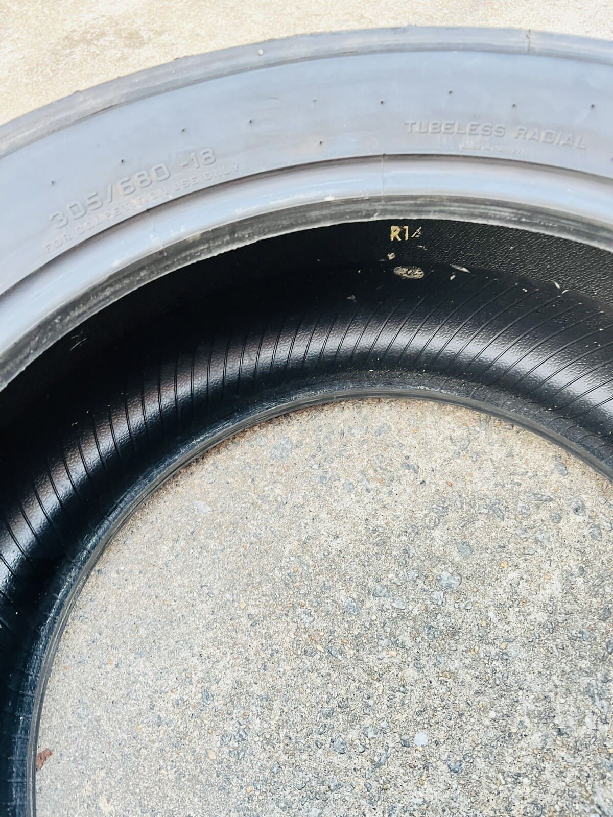 PIRELLI RACING TIRE REAR PORSCHE GT4 305/680-18 TIRE NICE TIRE ONLY 1 - Image 11