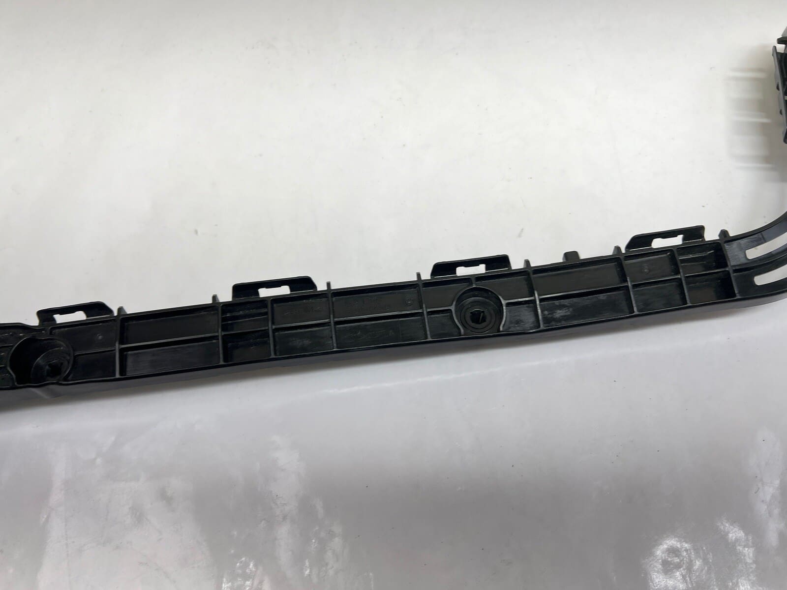 52156-35050 2010-2020 2021 2022 TOYOTA 4RUNNER OEM RR LF BUMPER RETAINER BRACKET - Image 5