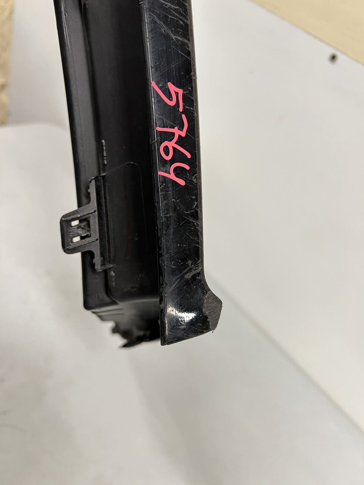 2014 2015 2016 TOYOTA COROLLA FRONT OEM LOWER GRILLE 5310202210 - Image 18