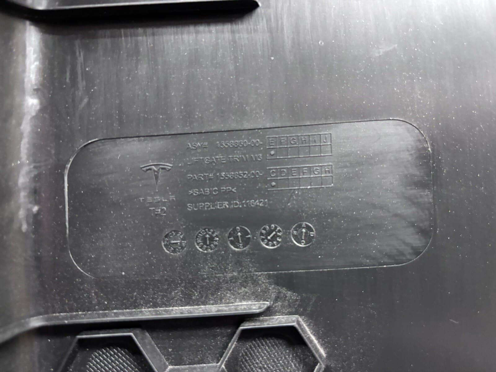 2017-2021 2022 2023 Tesla Model 3 Rear Liftgate Trim Panel OEM 1558852-00-c - Image 13