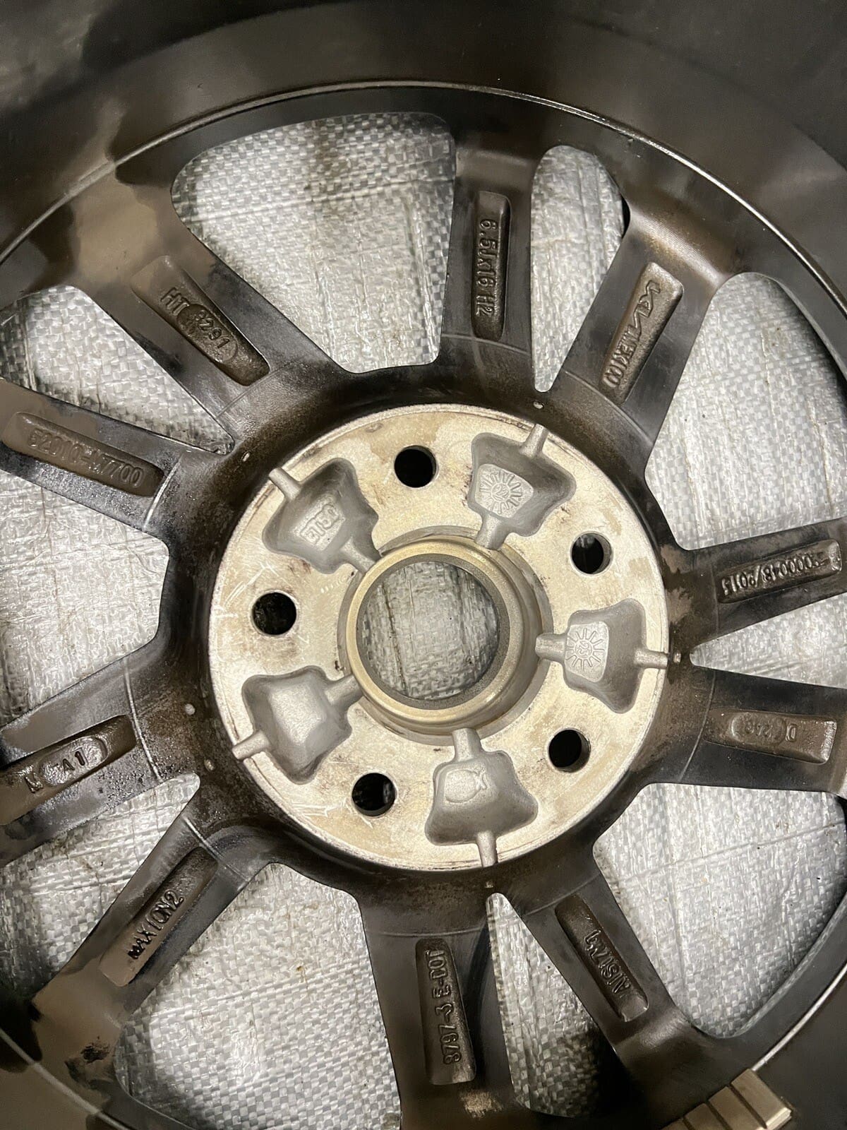 52910M7700 2022 2023 KIA FORTE 16 INCH WHEEL RIM. 16x5.5 H2. - Image 10