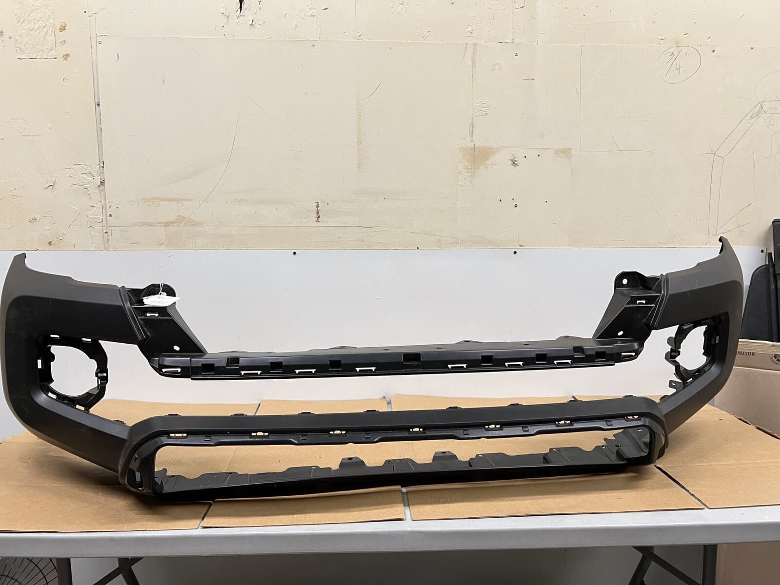 2016-2018 2019 2020 2021 2022 2023 Toyota Tacoma Front OEM Bumper 5211904240