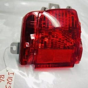 2016 2017 2018 TOYOTA LAND CRUISER REAR BUMPER LEFT OEM LOWER  REFLECTOR GENUINE