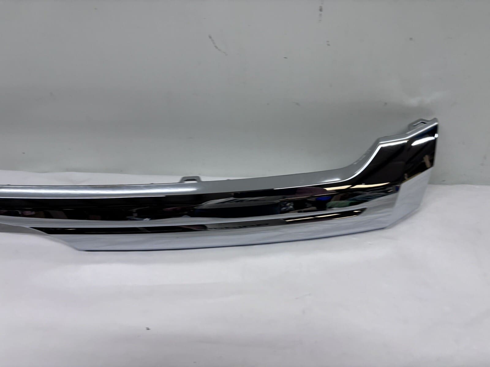 2011 2012 2013 2014 FORD EDGE FRONT OEM GRILLE CHROME TRIM GENUINE bt4z8200ccp - Image 3
