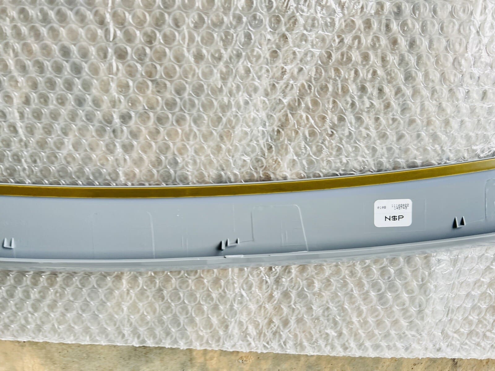 76085-06905 2018-2020 2021 2022 2023 TOYOTA CAMRY REAR OEM TRUNK SPOILER GENUINE - Image 10