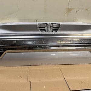 NICE 2018 2019 2020 FORD F150 PLATINUM REAR OEM TAILGATE GENUINE FOR STEP