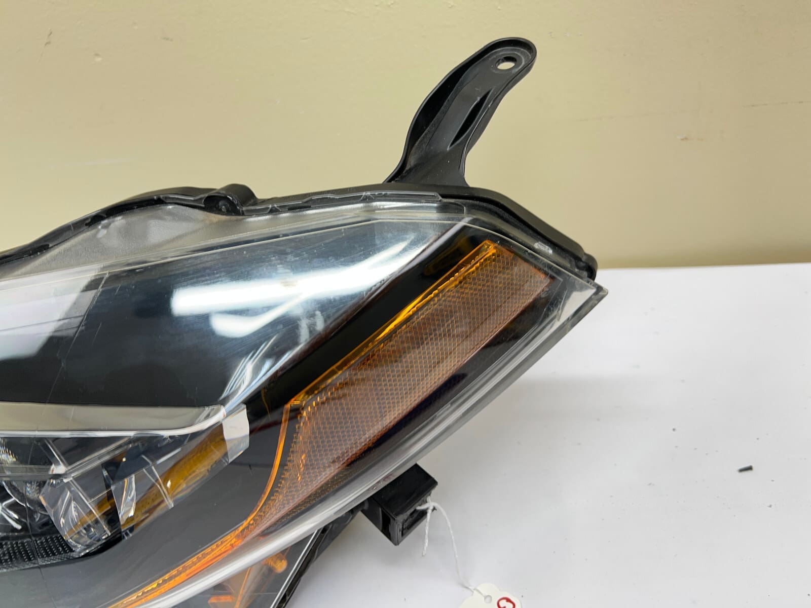 2017 2018 2019 TOYOTA COROLLA LED FRONT LEFT OEM HEADLIGHT - Image 3