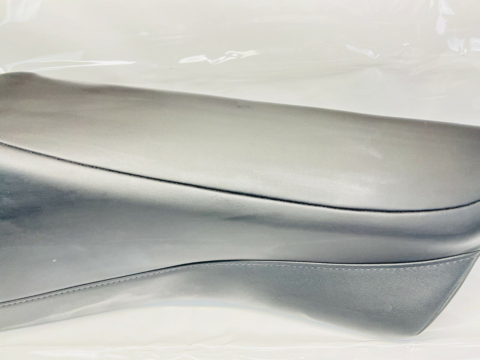 1096027-01-1 2017-2023 TESLA MODEL 3 REAR LEFT DRIVER SIDE SEAT BOLSTER CUSHION - Image 3