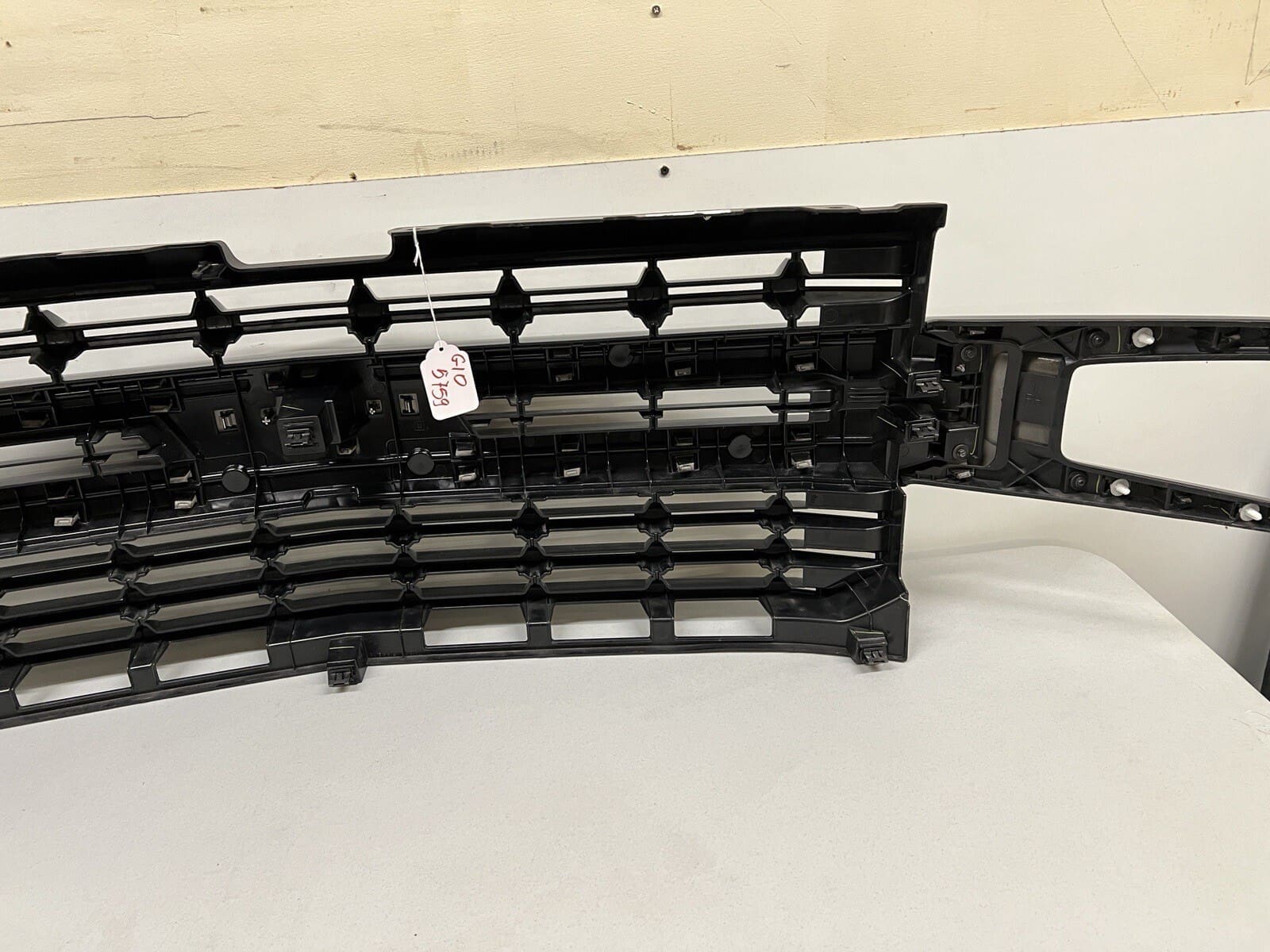 84493306 2019 2020 2021 2022 CHEVY SILVERADO 1500 FRONT OEM GRILLE BLACK - Image 18